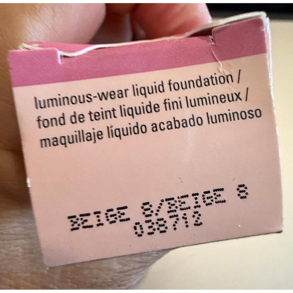 Mary Kay TimeWise Luminous Liquid Foundation Beige 8 Normal Dry Skin 1oz New